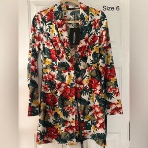 PRETTY LITTLE THING Floral DRESS SIZE 6